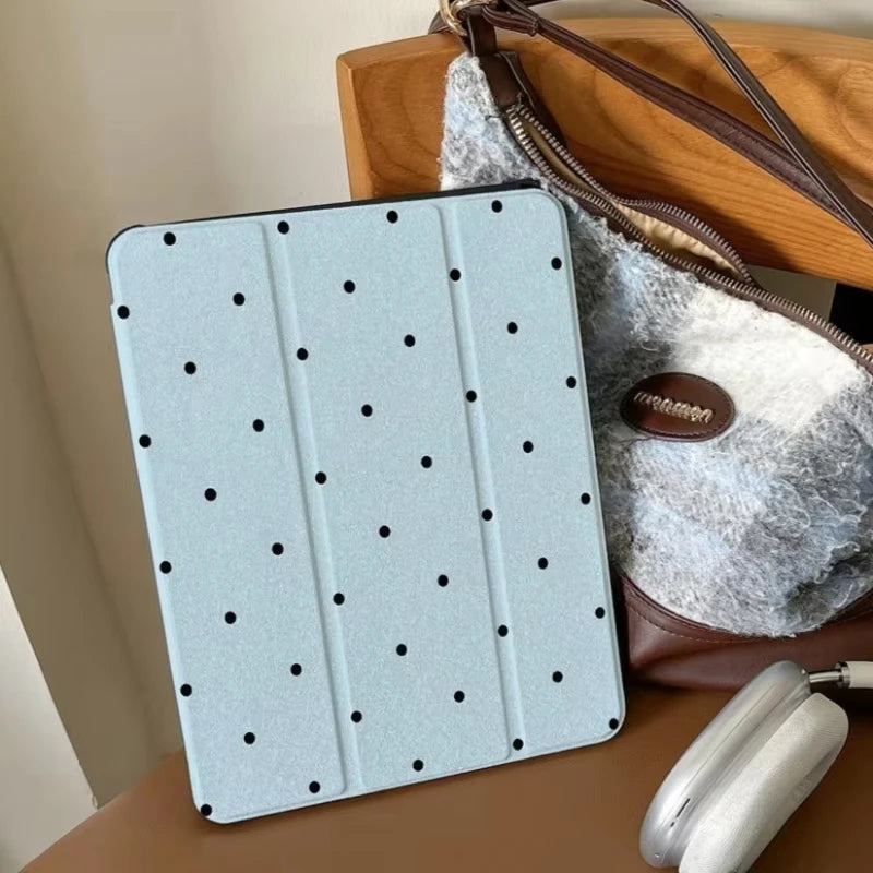 Black Polka Dots iPad Trifold Case – Multi-Model