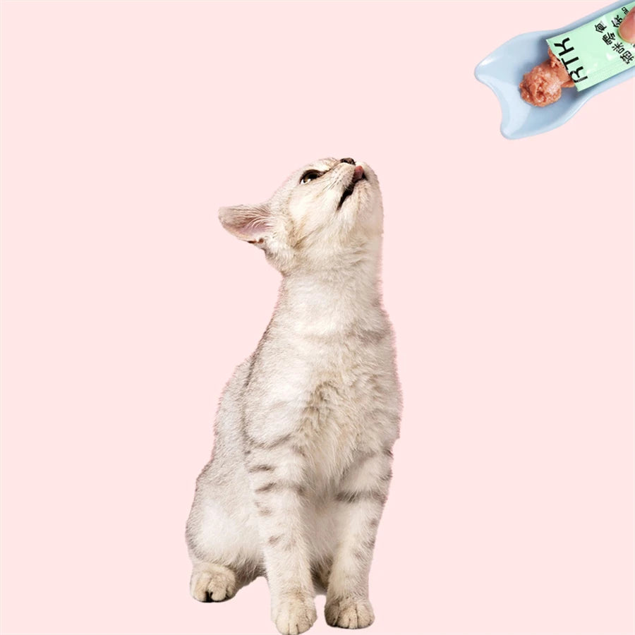 Cat Treat Squeeze Spoon Feeder